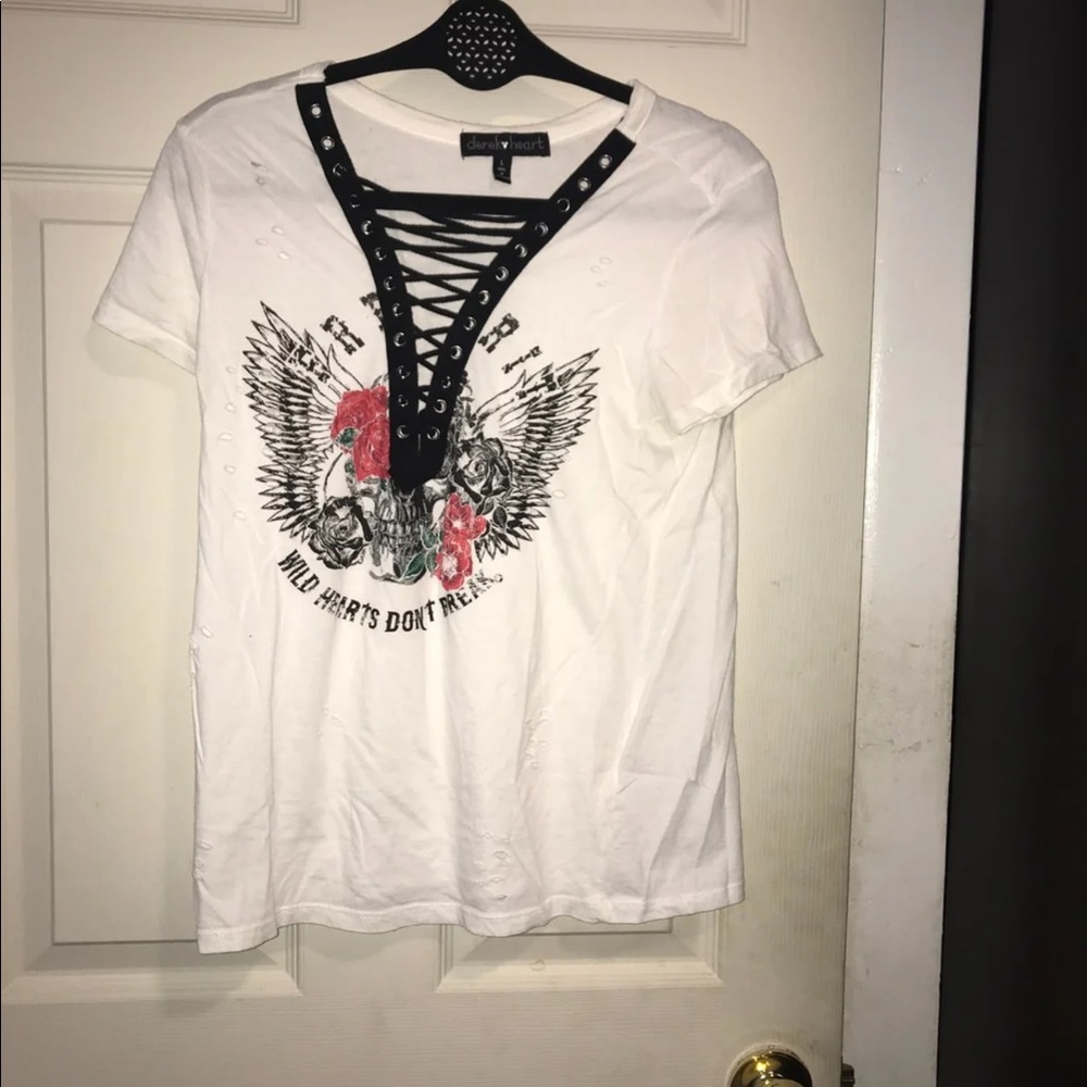 Women’s t shirt